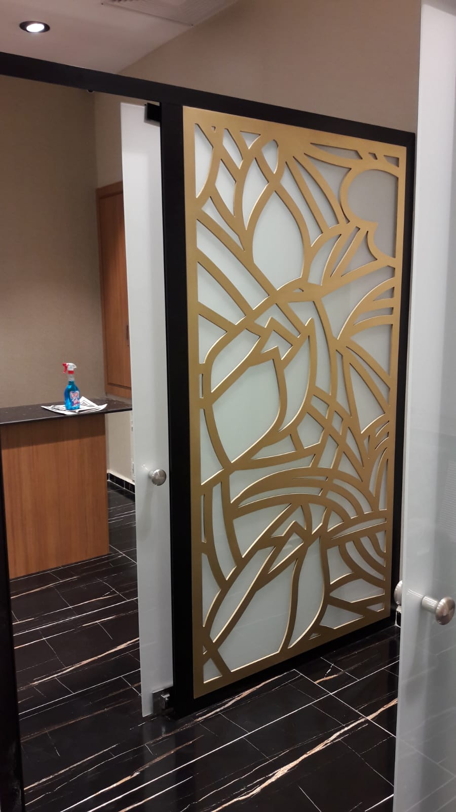 009b95d3 4bda 47eb a3db 0ab073c8b24e